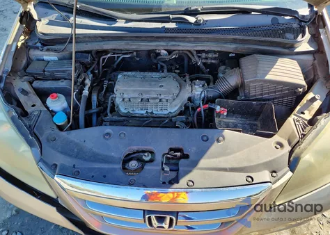 2005 Honda Odyssey Ex from USA, damaged, VIN 5FNRL38475B022349